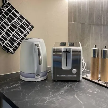 Platinum Hippu, Premium In The Center Of *