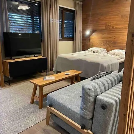 Platinum Hippu, Premium In The Center Of Apartment
