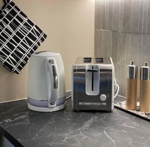 Platinum Hippu, Premium In The Center Of *